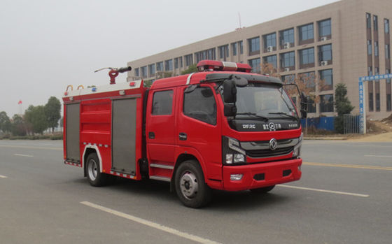 Dongfeng 5000리터 물탱크 소방차 5인승 디젤 4×2 수동변속기