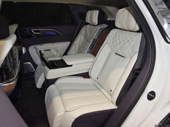 홍콩치 E-HS9 순수 전기 SUV 660 킬로미터 범위 4 좌석 4 × 4 자동 변속기 7